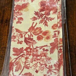 NEW S/4 Pottery Barn Americana Floral Cloth Napkins in Red + Natural Flowers